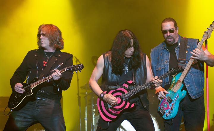 Fra venstre: Jay Jay French, Eddie Ojeda og Mark Mendoz, Twisted Sister, Norway Rock 8.7.2010. Foto: Svein Erik Nomeland