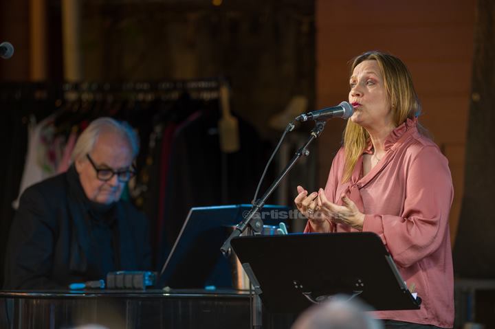 Ketil Bjørnstad og Anneli Drecker, Posebyhaven, Kristiansand. Foto: Svein Erik Nomeland