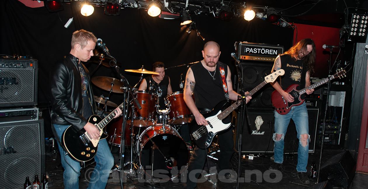 Duckwalk Chuck, Hjørnet KRS. 17.10.2008(header). Foto: Svein Erik Nomeland