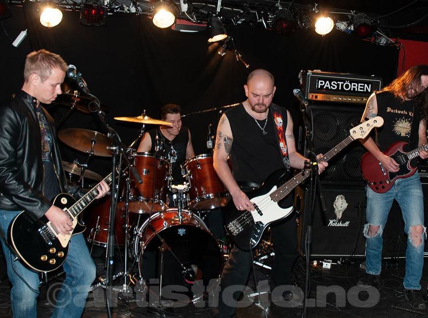 Duckwalk Chuck, Hjørnet KRS. 17.10.2008(header). Foto: Svein Erik Nomeland