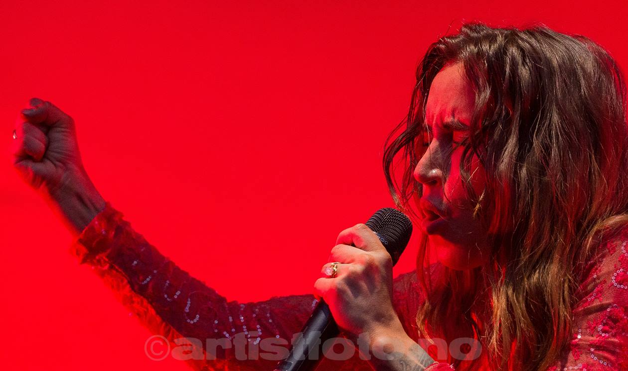 Highasakite, Ravnedalen Live, Kristiansand (header). Foto: Svein Erik Nomeland
