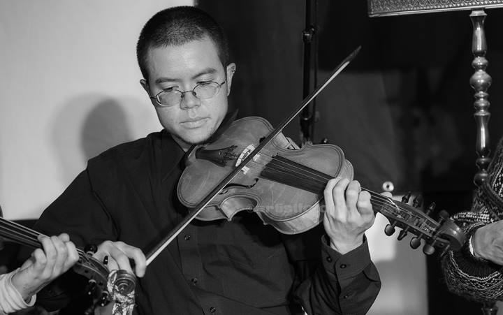 Brennan Kessenic, Farsund Folk Festival. Foto: Svein Erik Nomeland