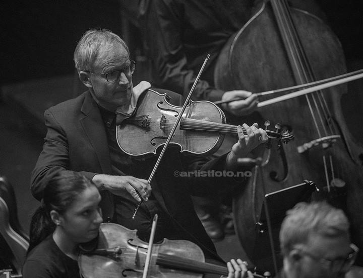 Kristiansand Symfoniorkester, Alexander Hanson, Green Carnation. Kilden, Kristiansand. Foto: Svein Erik Nomeland