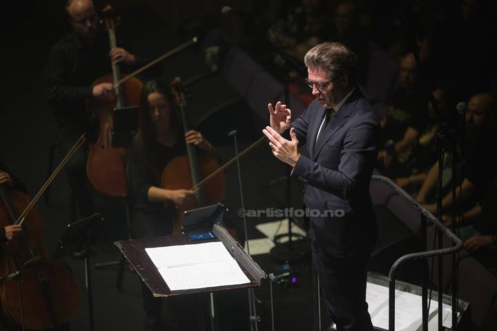 Kristiansand Symfoniorkester, Alexander Hanson, Green Carnation. Kilden, Kristiansand. Foto: Svein Erik Nomeland