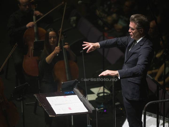 Kristiansand Symfoniorkester, Alexander Hanson, Green Carnation. Kilden, Kristiansand. Foto: Svein Erik Nomeland