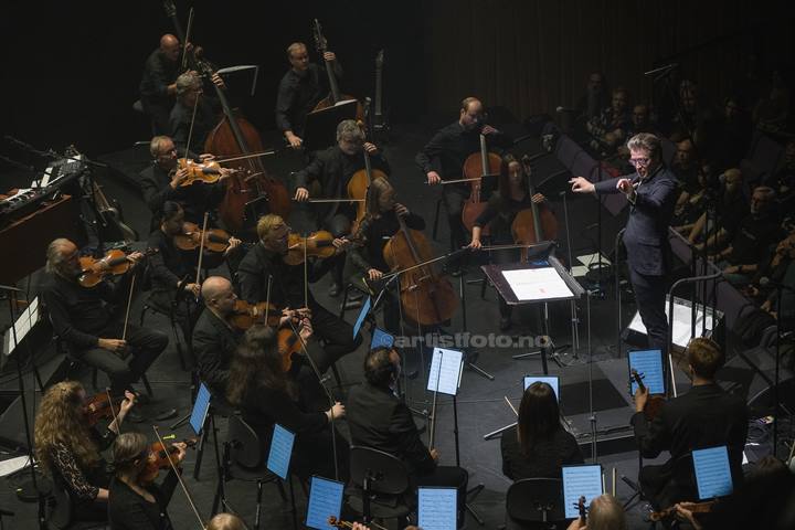 Kristiansand Symfoniorkester, Alexander Hanson, Green Carnation. Kilden, Kristiansand. Foto: Svein Erik Nomeland