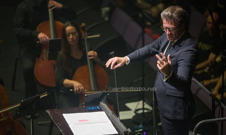 Kristiansand Symfoniorkester, Alexander Hanson, Green Carnation. Kilden, Kristiansand. Foto: Svein Erik Nomeland