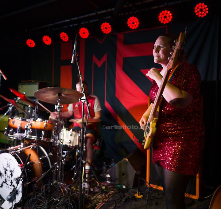 Ellen Brekken, Hedvig Mollestad Trio, Kafé Krank, Kristiansand. Foto: Svein Erik Nomeland